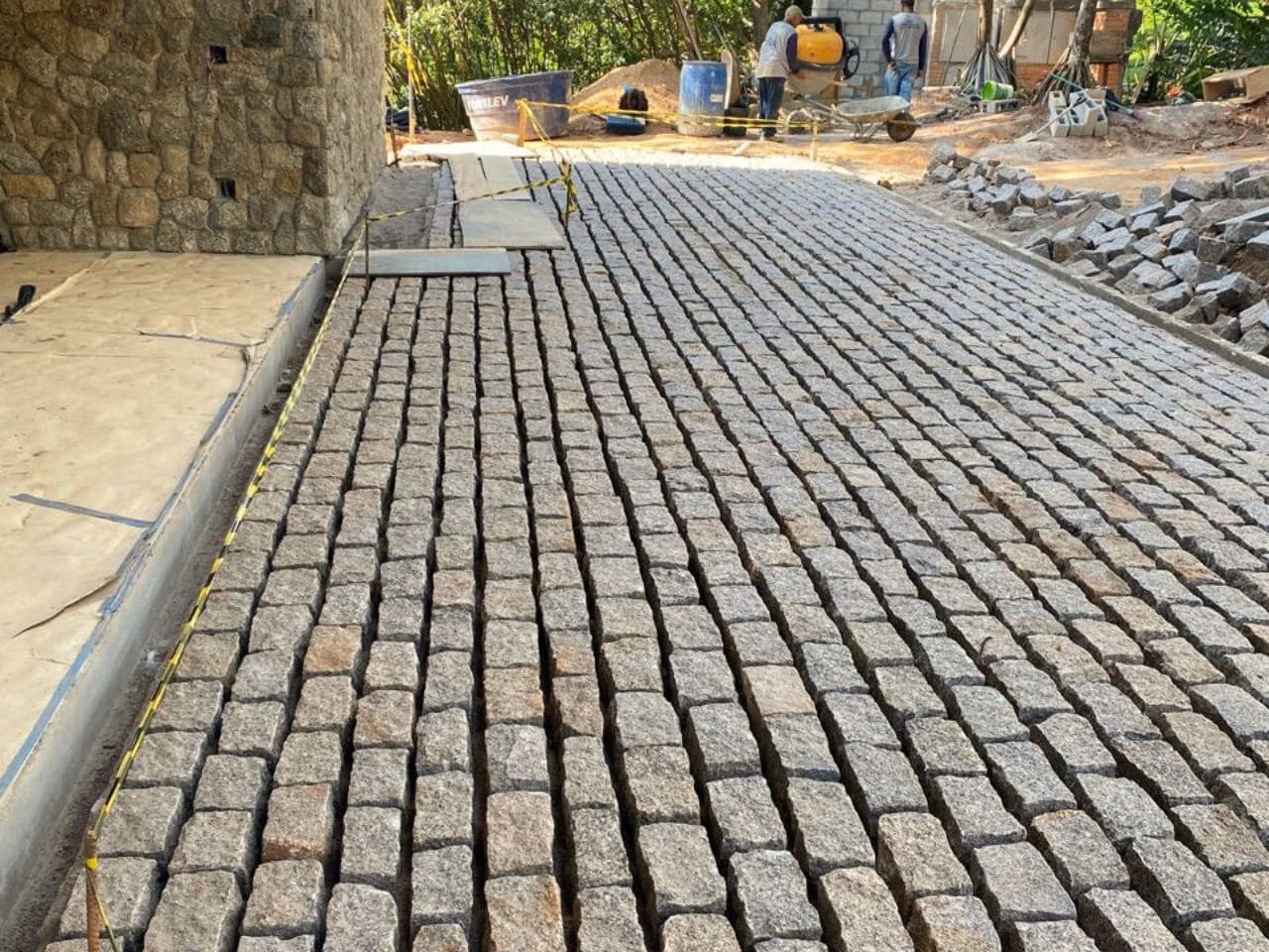 calçamento pedra paralelepipedo didi-pedras  